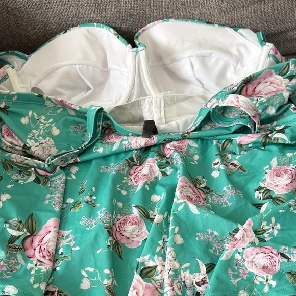 Torrid Floral Green One Piece Swimsuit - Picture 3 of 5